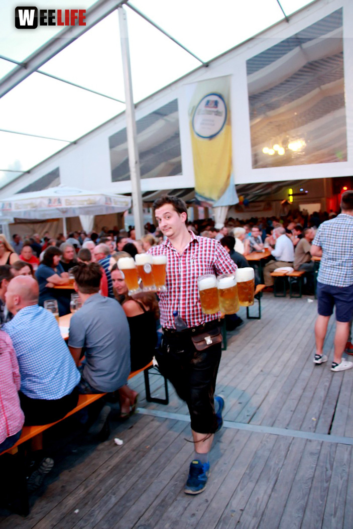 Wiesenfest Schwarzenbach Saale mit Midnight Ladies