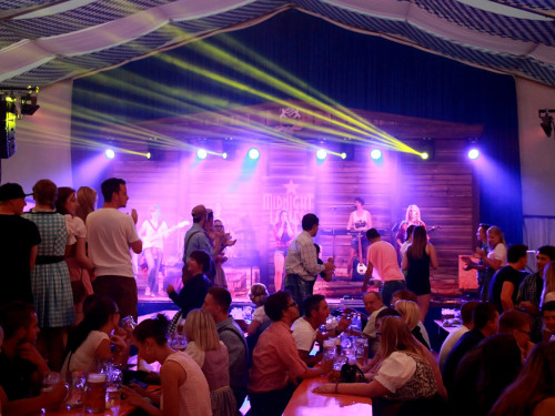 Wiesenfest Schwarzenbach Saale mit Midnight Ladies – Foto 25