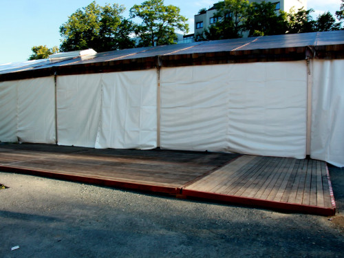 Volksfest Aufbau Zelt Biermeile Platz – Foto 13