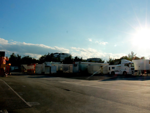 Volksfest Aufbau Zelt Biermeile Platz – Foto 37