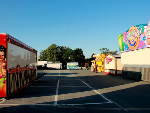 Volksfest Aufbau Zelt Biermeile Platz – Foto 55