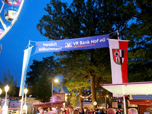 Wiesenfest Selbitz mit Stieflziacha Showband – Foto 8