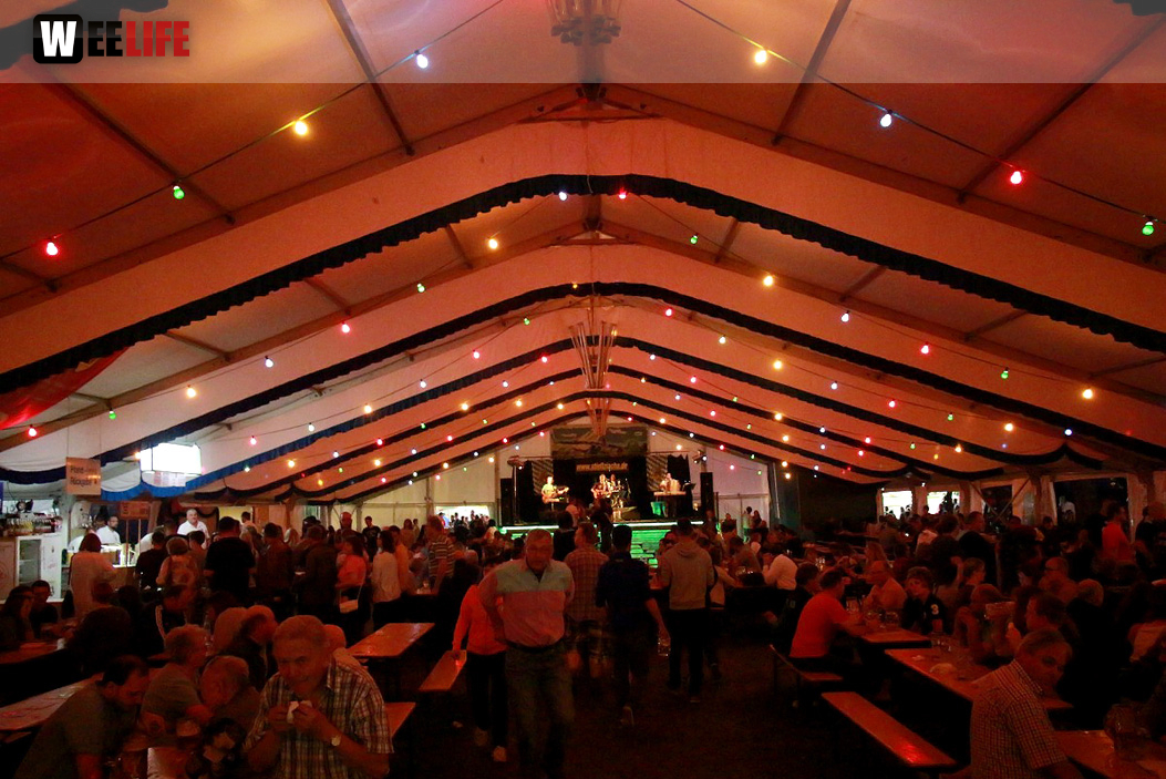 Wiesenfest Selbitz mit Stieflziacha Showband