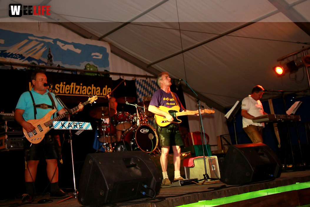 Wiesenfest Selbitz mit Stieflziacha Showband