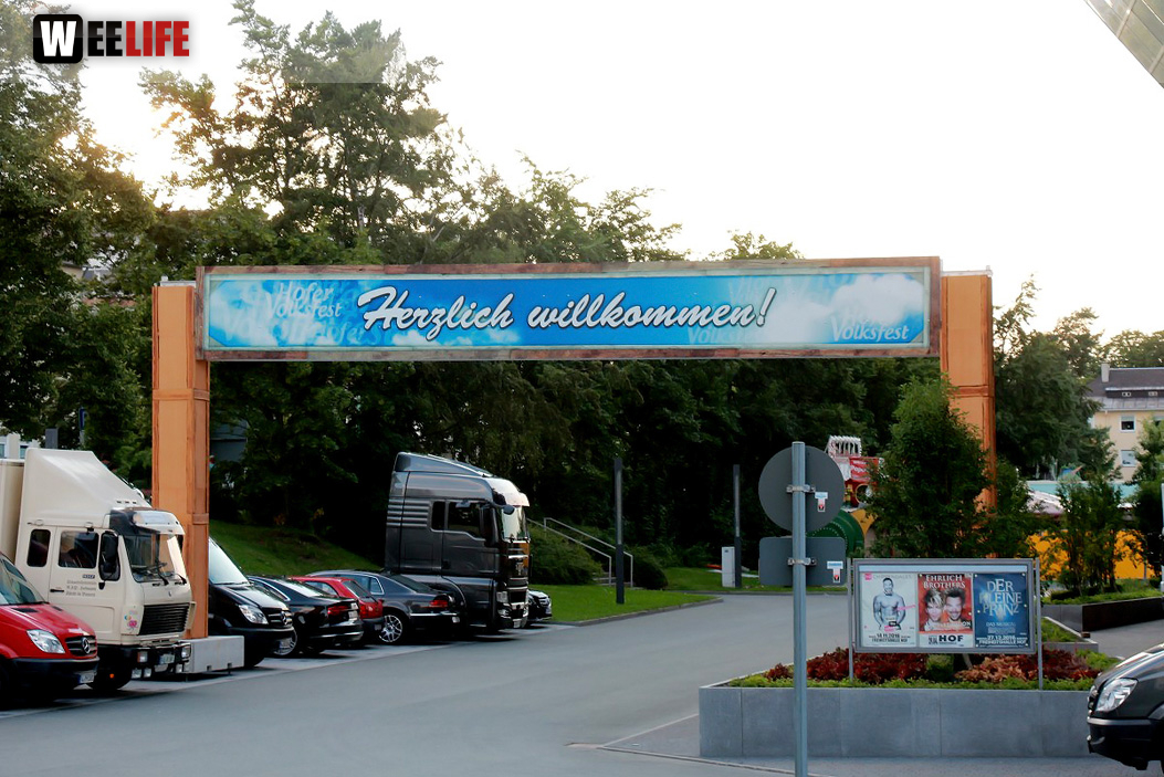 Volksfestaufbau Endspurt 27.7.16