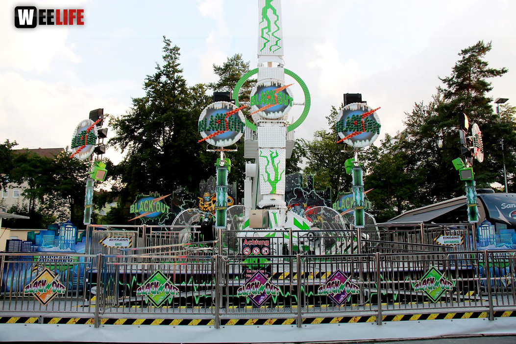 Volksfestaufbau Endspurt 27.7.16