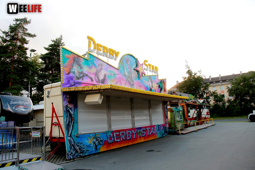 Volksfestaufbau Endspurt 27.7.16