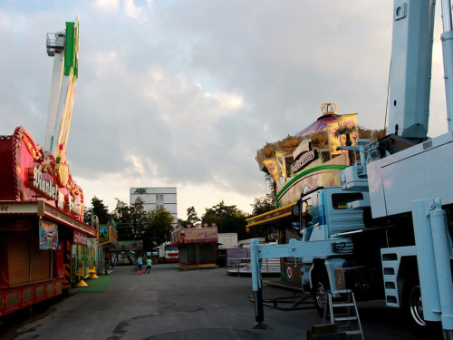 Volksfestaufbau Endspurt 27.7.16 – Foto 34