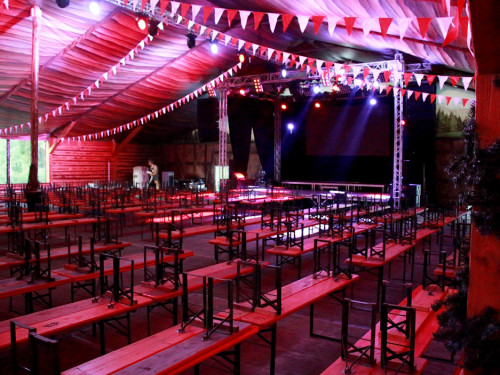 Volksfestaufbau Endspurt 27.7.16 – Foto 81