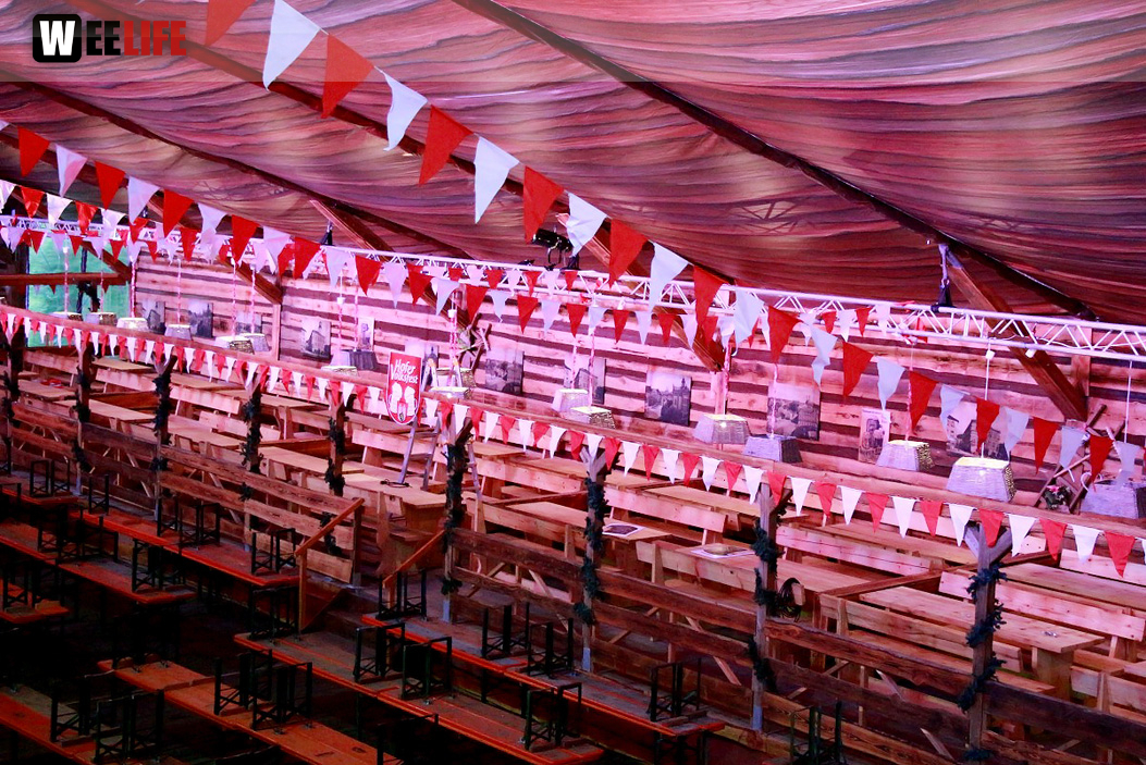 Volksfestaufbau Endspurt 27.7.16