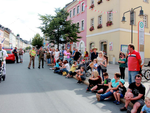 Hofer Volksfest 2016 Festzug Zuschauer – Foto 7