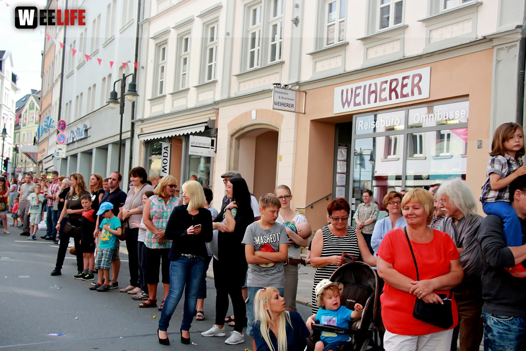Hofer Volksfest 2016 Festzug Zuschauer