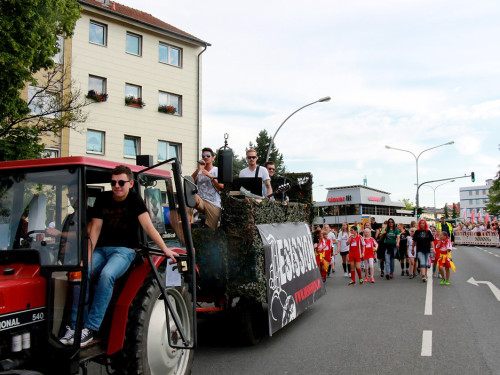 Hofer Volksfest 2016  Festzug Teil 3 29.7.16  – Foto 2