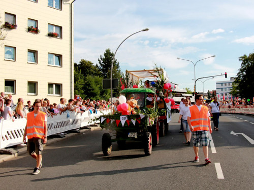 Hofer Volksfest 2016  Festzug Teil 3 29.7.16  – Foto 31