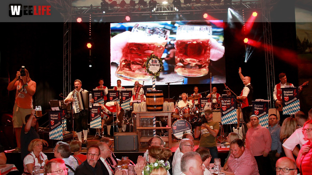 Hofer Volksfest 2016 Tag 1 Freitag BierAnstich