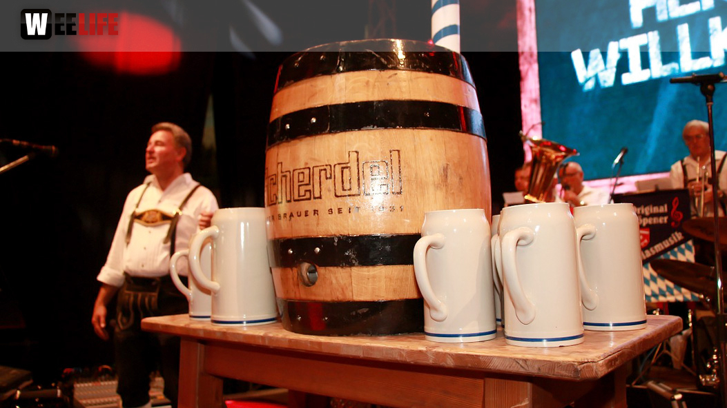 Hofer Volksfest 2016 Tag 1 Freitag BierAnstich