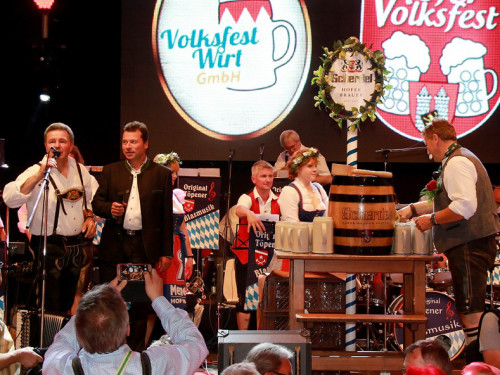 Hofer Volksfest 2016 Tag 1 Freitag BierAnstich – Foto 6