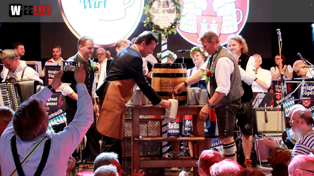 Hofer Volksfest 2016 Tag 1 Freitag BierAnstich