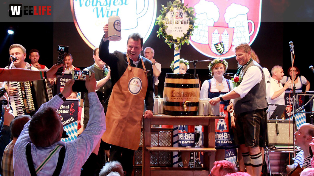 Hofer Volksfest 2016 Tag 1 Freitag BierAnstich