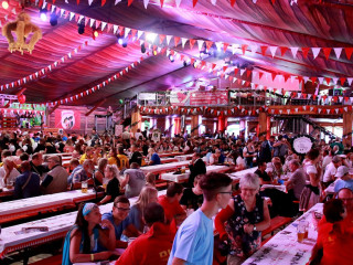 Foto 175986 im Album