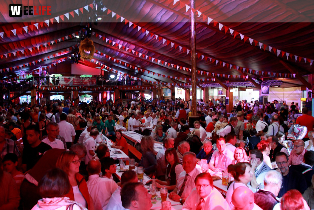 Hofer Volksfest 2016 Tag 1 Freitag Nach dem Umzug  Original Töpener Blasmusik