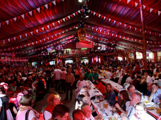 Foto 176015 im Album