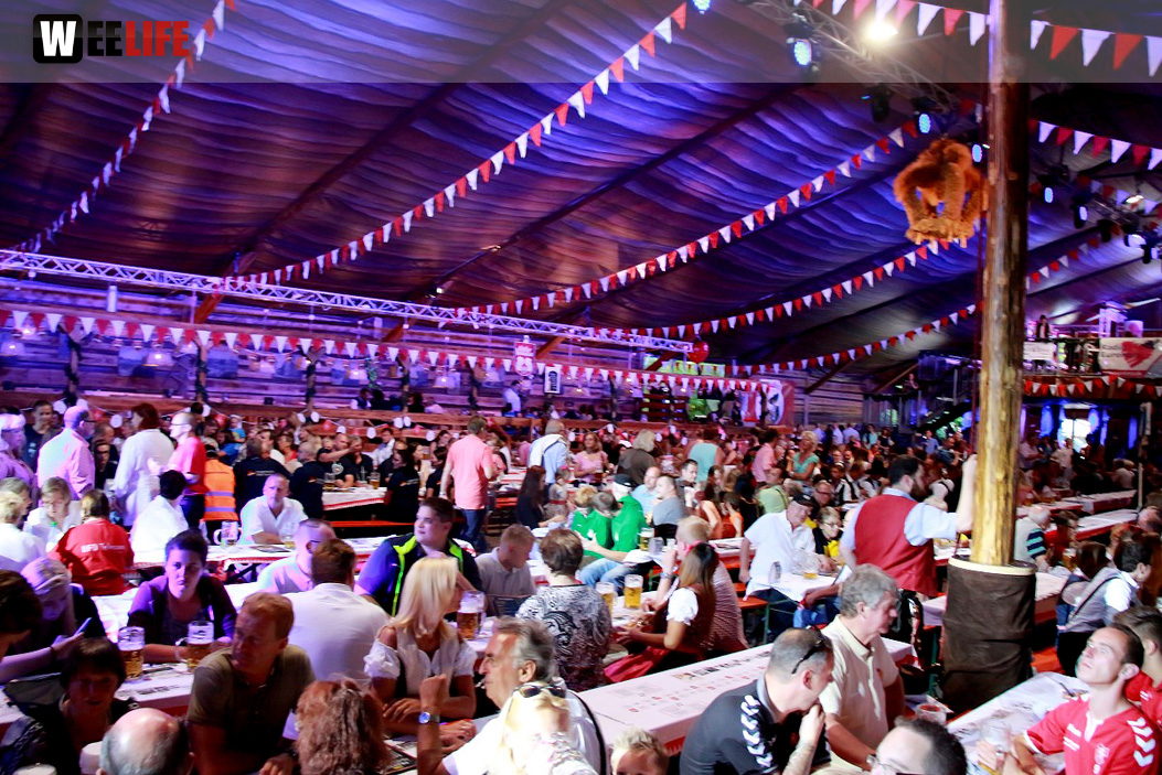 Hofer Volksfest 2016 Tag 1 Freitag Nach dem Umzug  Original Töpener Blasmusik