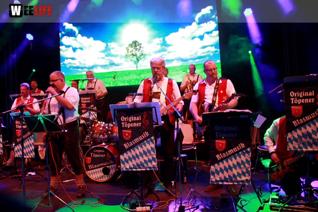 Hofer Volksfest 2016 Tag 1 Freitag Abends Original Töpener Blasmusik