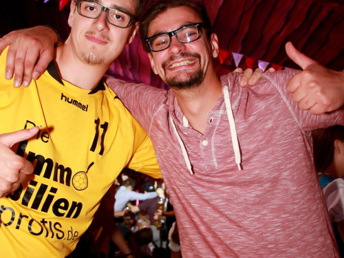 Hofer Volksfest 2016 Tag 1 Freitag Abends Original Töpener Blasmusik – Foto 23