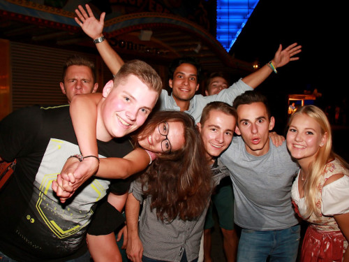 Hofer Volksfest 2016 Tag 1 Freitag Abends Original Töpener Blasmusik – Foto 106