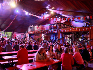 Foto 176667 im Album