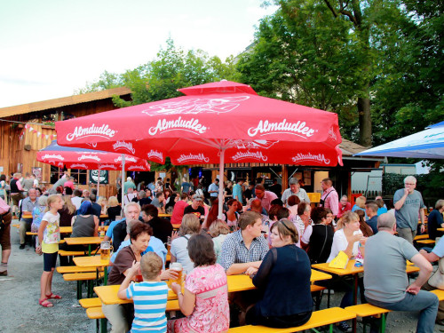 Hofer Volksfest 2016 Tag 2 Samstag Tag der Landjugend  Die Störzelbacher – Foto 42