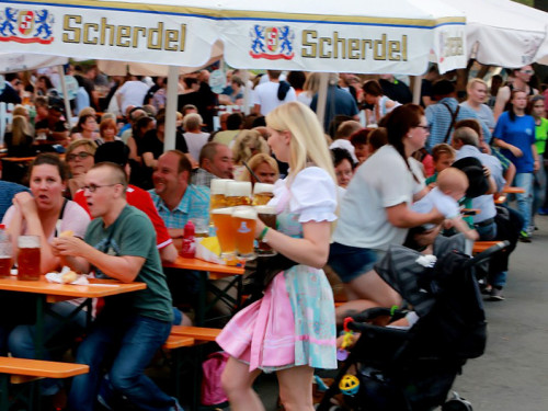 Hofer Volksfest 2016 Tag 2 Samstag Tag der Landjugend  Die Störzelbacher – Foto 56