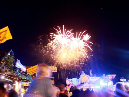 Hofer Volksfest 2016 Tag 2 Samstag EröffnungsFeuerwerk – Foto 5