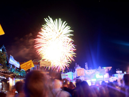 Hofer Volksfest 2016 Tag 2 Samstag EröffnungsFeuerwerk – Foto 22