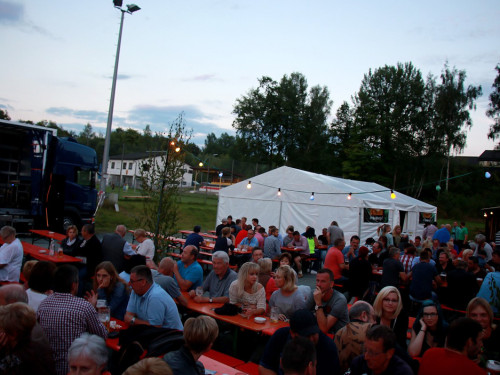 Wiesla Sportfest Sportfest Livemusik Blaue Zipfel – Foto 13
