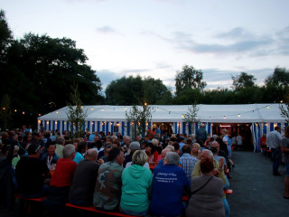Foto 176978 im Album