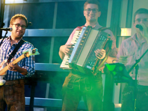 Wiesla Sportfest Sportfest Livemusik Blaue Zipfel – Foto 23
