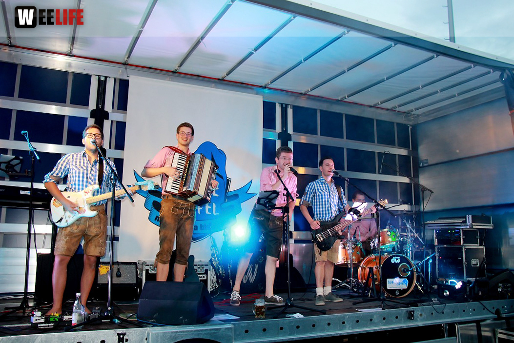 Wiesla Sportfest Sportfest Livemusik Blaue Zipfel