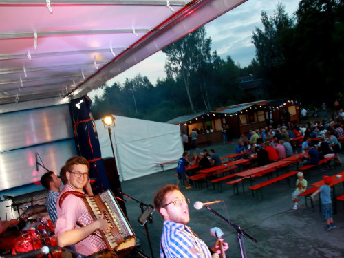 Wiesla Sportfest Sportfest Livemusik Blaue Zipfel – Foto 33