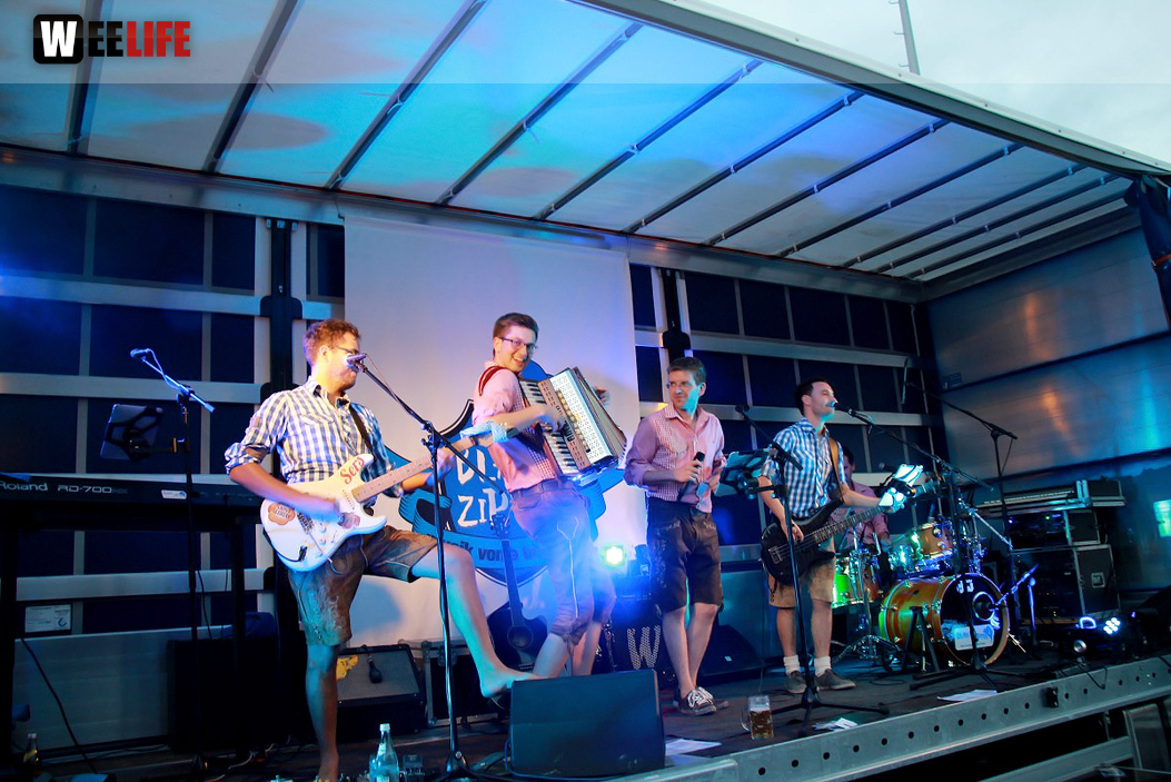 Wiesla Sportfest Sportfest Livemusik Blaue Zipfel