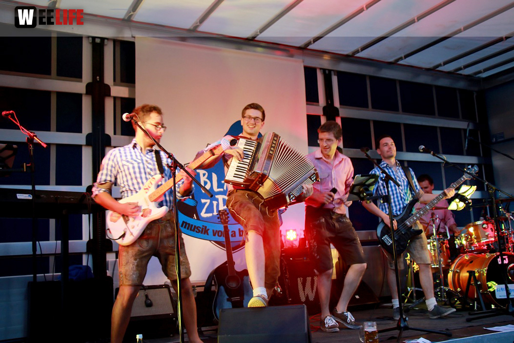 Wiesla Sportfest Sportfest Livemusik Blaue Zipfel