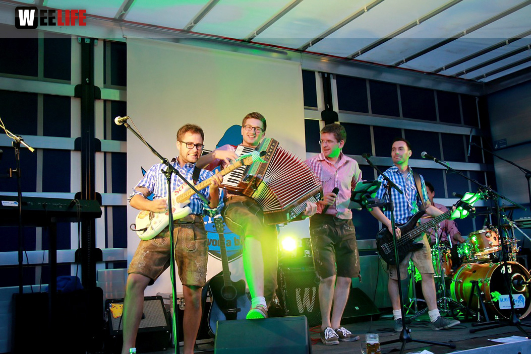 Wiesla Sportfest Sportfest Livemusik Blaue Zipfel