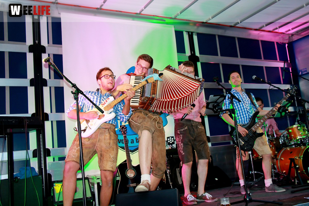 Wiesla Sportfest Sportfest Livemusik Blaue Zipfel