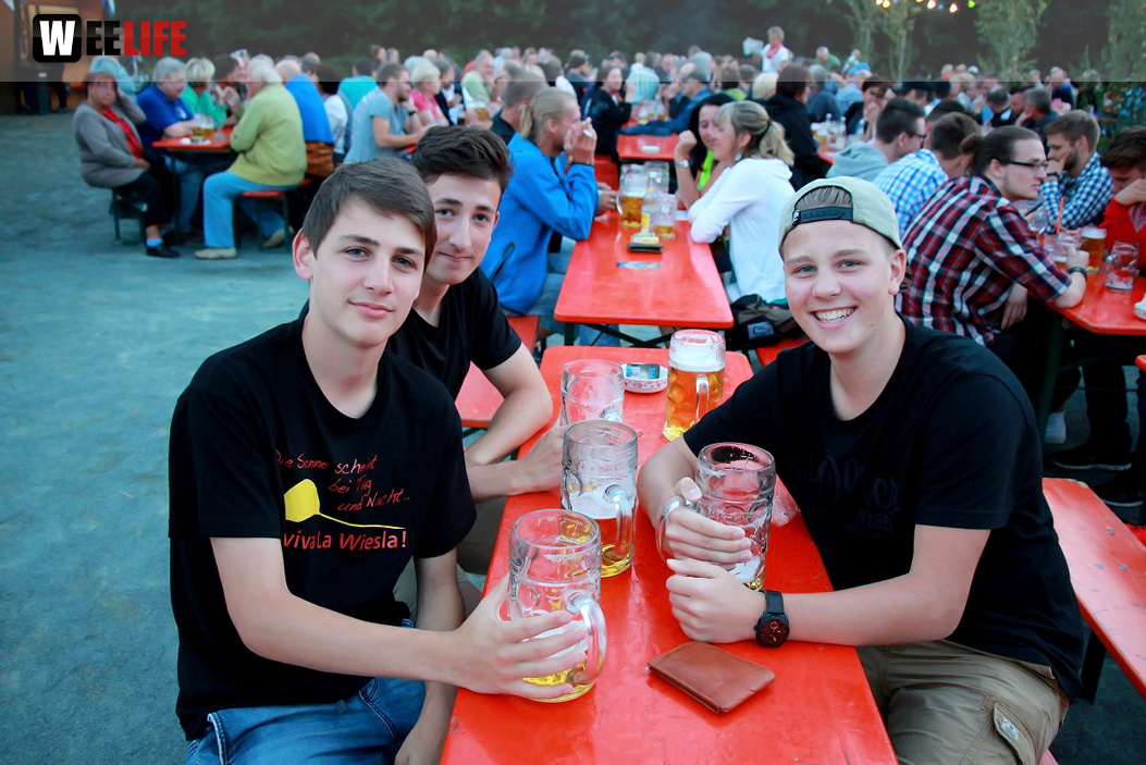Wiesla Sportfest Sportfest Livemusik Blaue Zipfel