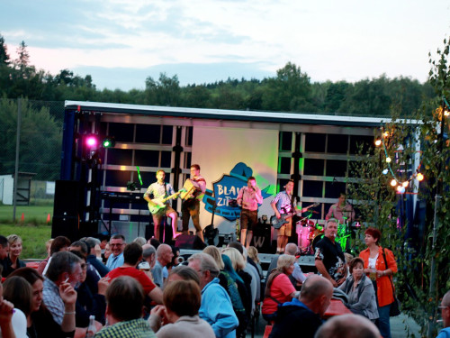 Wiesla Sportfest Sportfest Livemusik Blaue Zipfel – Foto 45