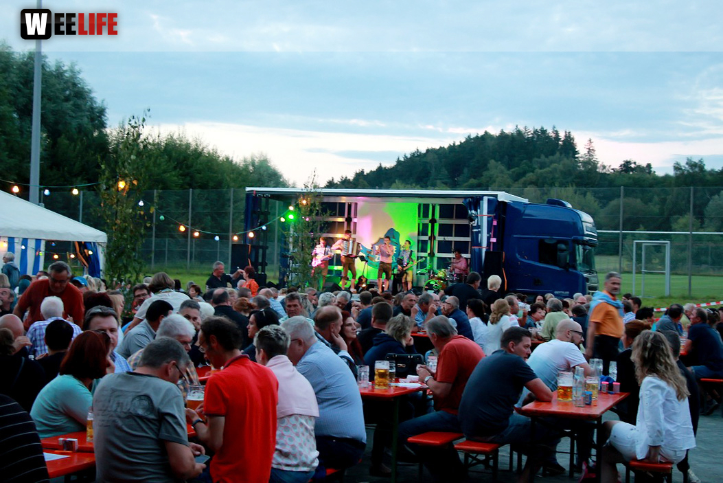 Wiesla Sportfest Sportfest Livemusik Blaue Zipfel