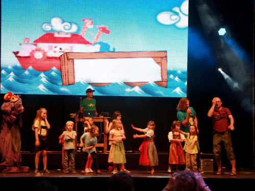 Hofer Volksfest 2016 Tag 3 Sonntag Kinderkonzert Tim Wilhelm – Foto 48