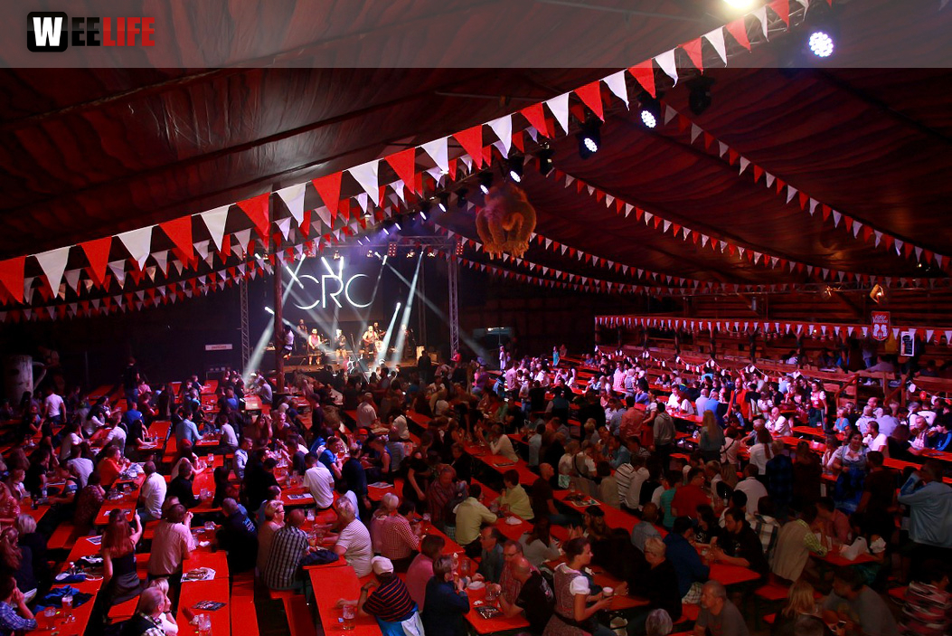 Hofer Volksfest 2016 Tag 3 Sonntag Abends Münchner Zwietracht Festplatz