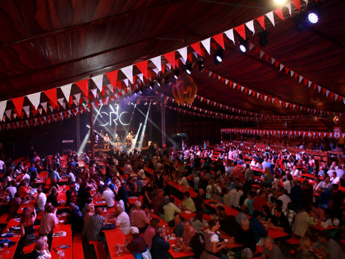 Hofer Volksfest 2016 Tag 3 Sonntag Abends Münchner Zwietracht Festplatz – Foto 32
